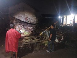 Gerak Cepat Destana Rambipuji Dan Instansi Terkait Dalam Penanganan Dapur Rumah Roboh